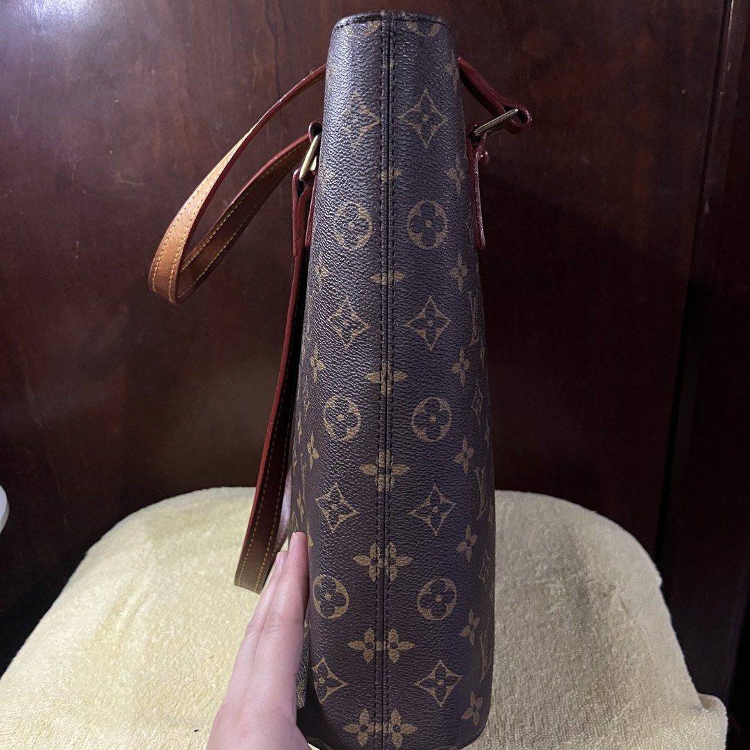 Louis Vuitton Vavin Monogram Canvas Tote Bag (Category: Luxury Bags & Wallets) located in Daraga. Submitted by pickandgo26 (Listing ID 1468556630, Image 2). Description: Clean inside and out. No flaw. Coded. With removable bag organizer included. Still nego Pls see actual photos for reference..