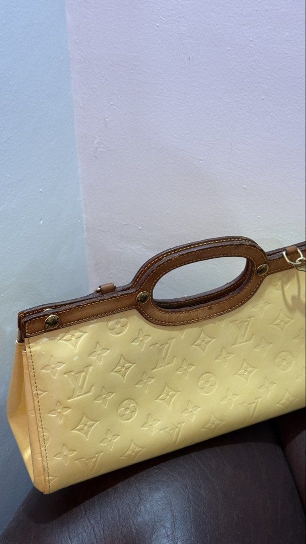 Louis Vuitton Vernis 7K (Category: Luxury Bags & Wallets) located in Manila. Submitted by airabyou (Listing ID 1468562039, Image 2). Description: Louis Vuitton Vernis 7K.