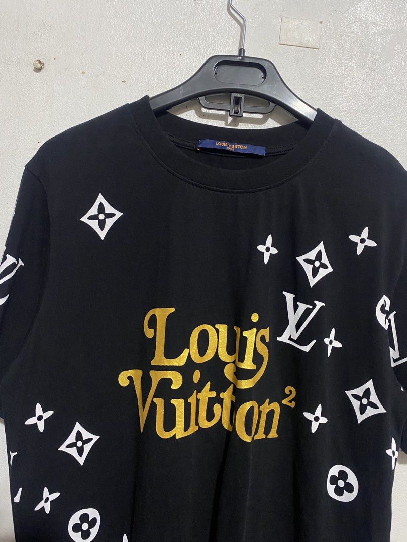 LOUIS VUITTON x HUMAN MADE (Category: Tshirts & Polo Shirts ) located in Manila. Submitted by brndn.rgld (Listing ID 1468649838, Image 3). Description: 20 Width 27 Length Like new condition No issue Dm ur sure offer only.