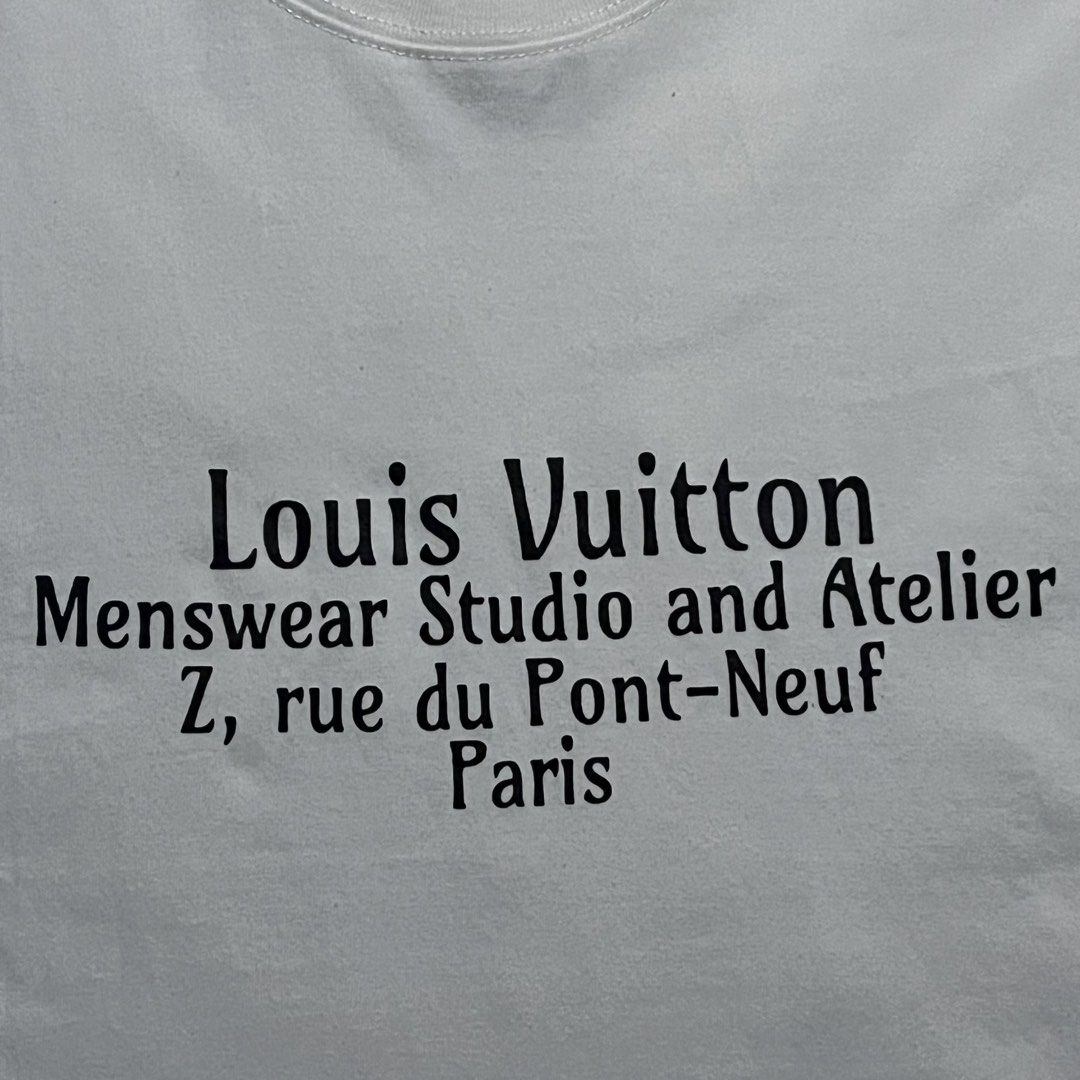 Louis Vuitton (Category: Tshirts & Polo Shirts ) located in Davao. Submitted by archived.status (Listing ID 1468581210, Image 2). Description: COLOR MAY VARY DUE TO LIGHTING‼️ Condition: 9.5/10 Color rate: 9.5/10, or better Issue: N/A Size Large Width 21 Length 27.