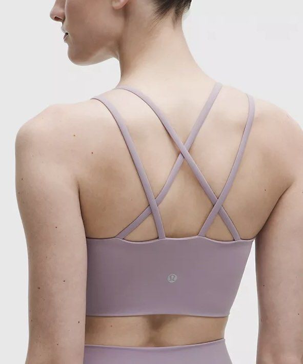 Lululemon Cloud Longline Bra (Padded) (Category: Activewear) located in Lucban. Submitted by rep.rznt (Listing ID 1468596996, Image 1). Description: Size: 4 on tag .