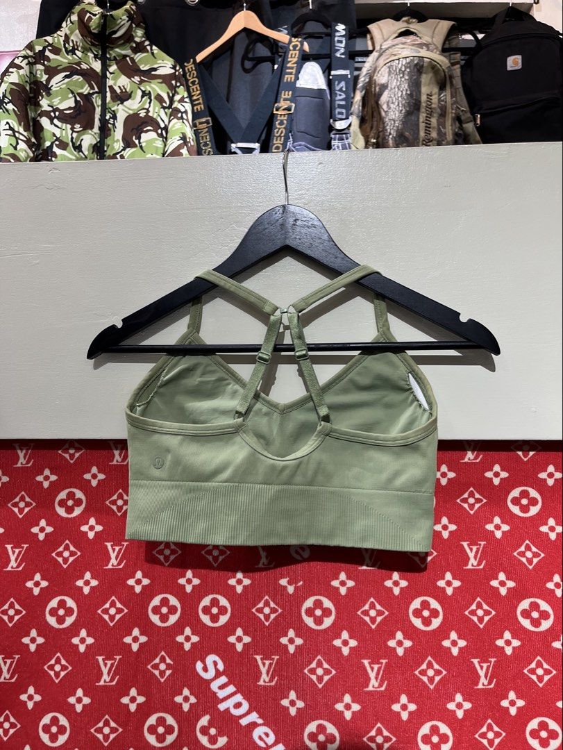 Lululemon Ebb to Street Bra (Padded) (Category: Activewear) located in Lucban. Submitted by rep.rznt (Listing ID 1468597678, Image 2). Description: Size: 6 With sticker size Issue: Check last photo.