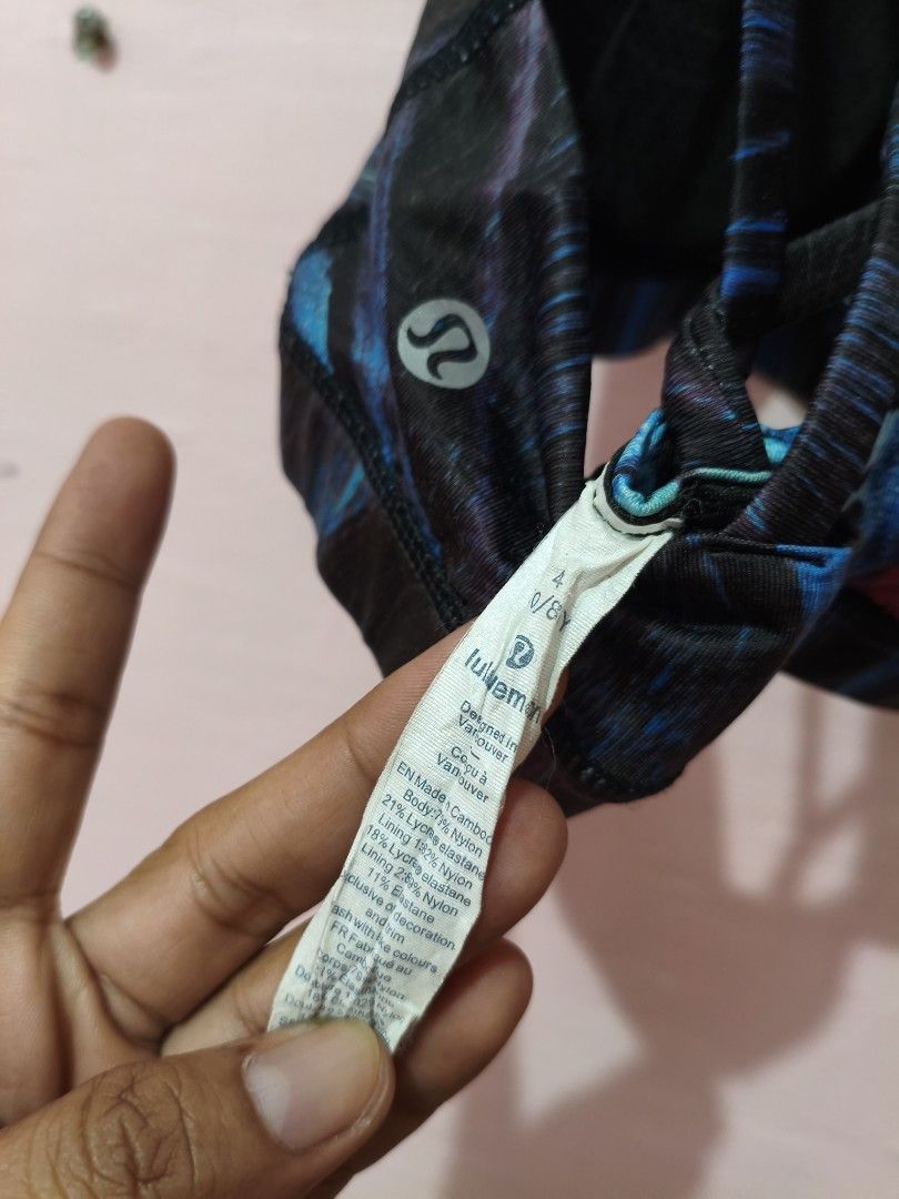 Lululemon Electro Energy Multi Bra (Category: Activewear) located in Paranaque City. Submitted by glendel_04 (Listing ID 1468683699, Image 3). Description: Excellent cond. Size 4 Need wash .