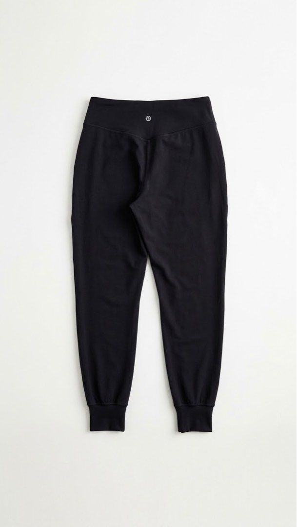 Lululemon Leggings (Category: Other Bottoms) located in Caloocan City. Submitted by curatedgoods.ph (Listing ID 1468706350, Image 1). Description: .