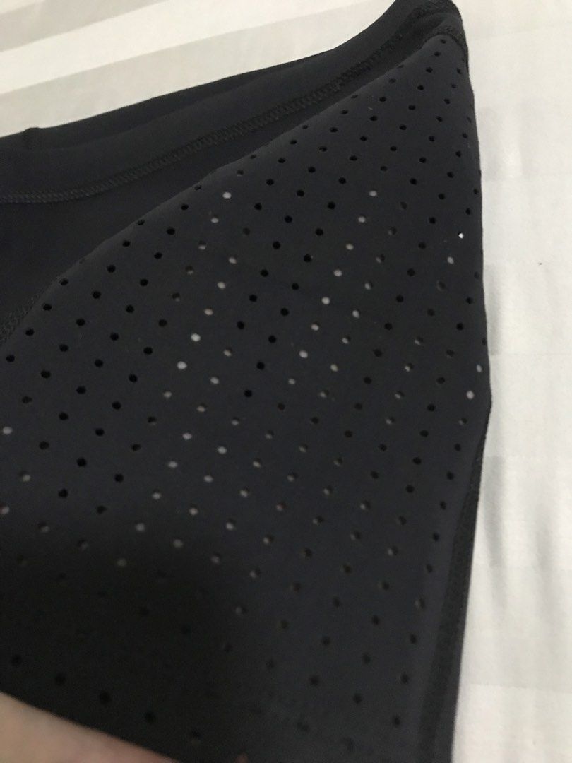 Lululemon Running Short (Category: Activewear) located in Manila. Submitted by freshlemon58885 (Listing ID 1468540676, Image 2). Description: No issue Made in Cambodia Guaranteed Auth Dot 9.