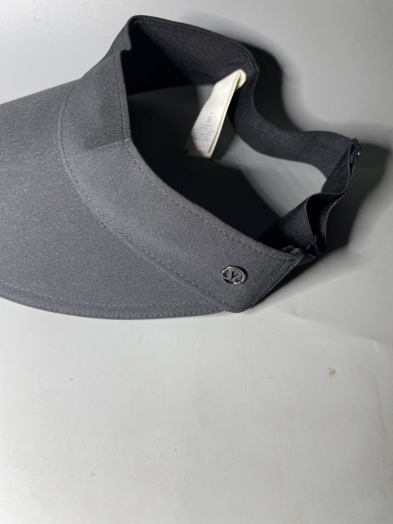 Lululemon sport sun visor (Category: Hats & Beanies) located in Tacloban City. Submitted by susthriftshop (Listing ID 1468507441, Image 3). Description: Sport Sun visor by lululemon Excellent to as new condition No flaws at all the color condition 9.8/10.