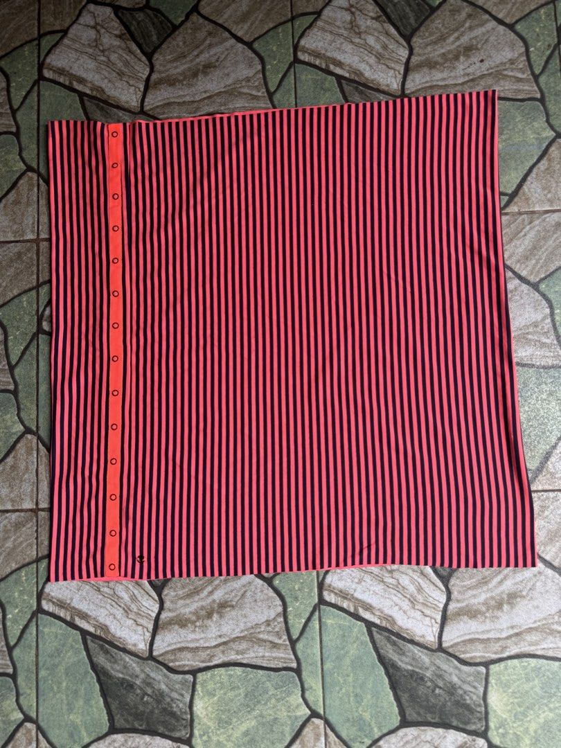 LULULEMON VINYASA SCARF (Category: Activewear) located in Manila. Submitted by puremoon.deer (Listing ID 1468537359, Image 1). Description: FOR SALE LULULEMON VINYASA SCARF NO ISSUE BRANDNEW CONDITION O/S on TAG DM/PM📥📥📥IF YOU ARE INTERESTED.