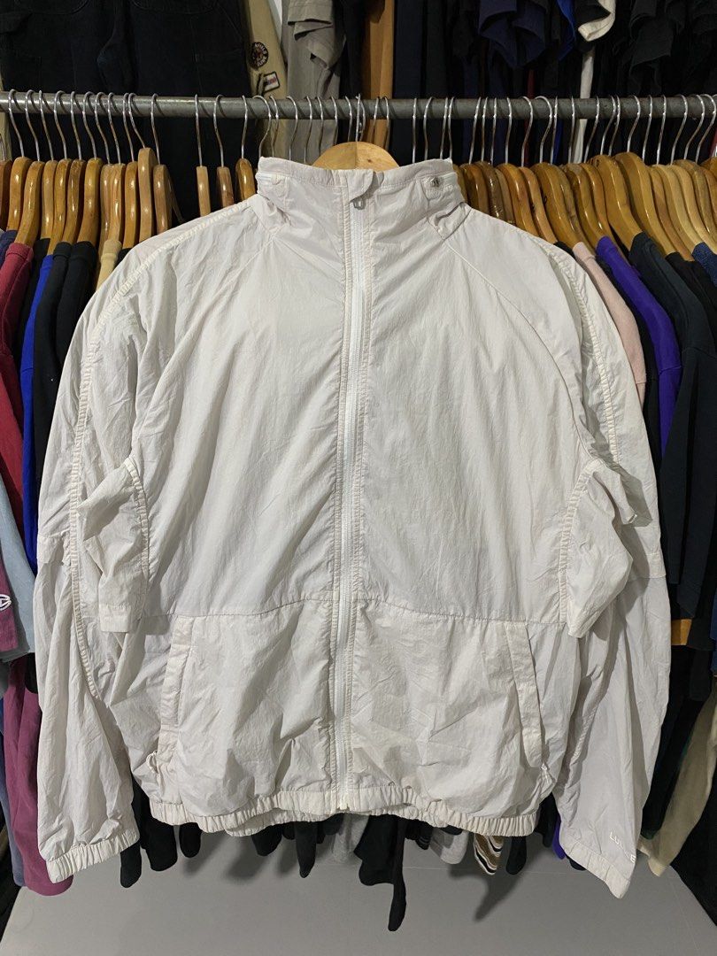 Lululemon White Lightweight Windbreaker Jacket Size M (Category: Coats, Jackets and Outerwear) located in Manila. Submitted by castromerb32733 (Listing ID 1468630061, Image 1). Description: Lululemon windbreaker Packable hood 23.5x25 Need wash.