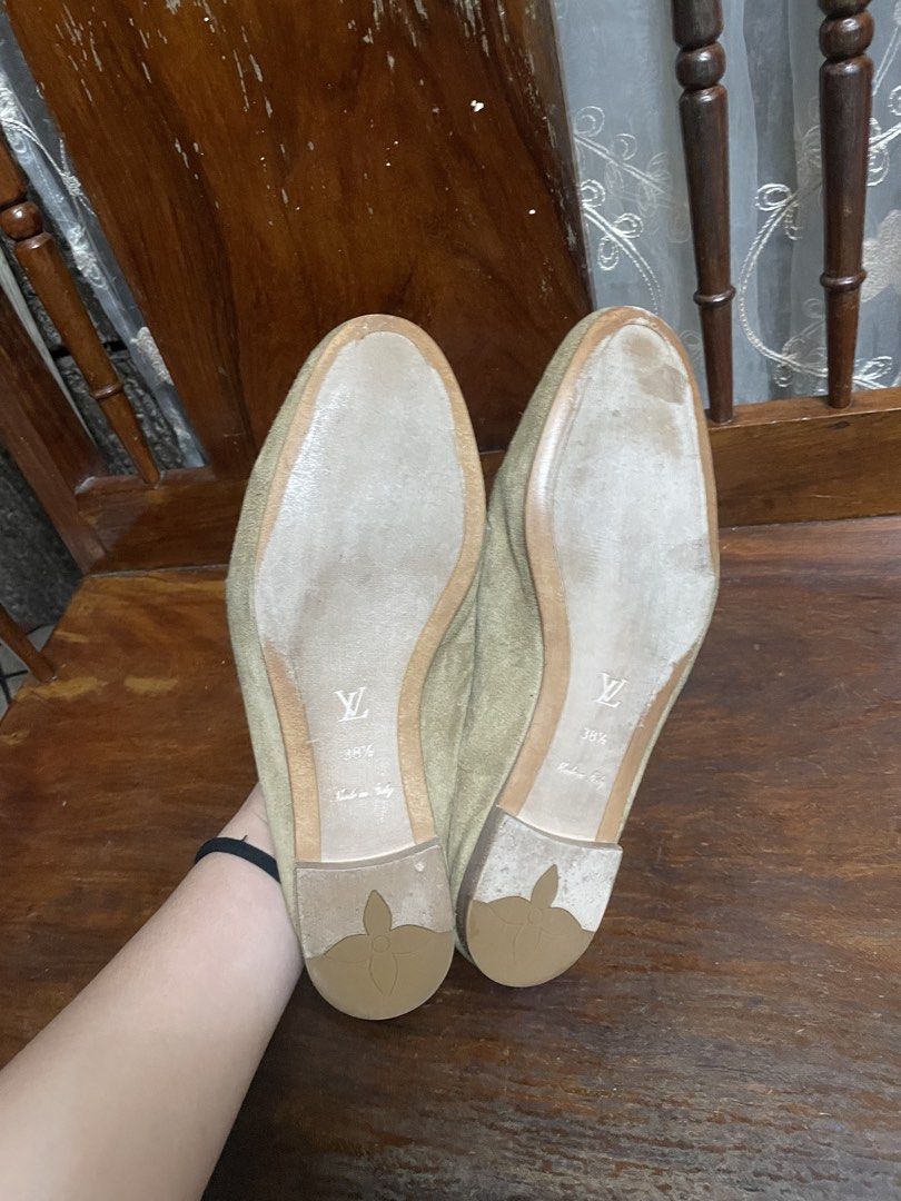 LV Loafer, Beige Suede (Category: Sneakers & Footwear) located in Manila. Submitted by rwvhn.aly (Listing ID 1468692700, Image 2). Description: pm for the details. price negotiable for sure buyers.