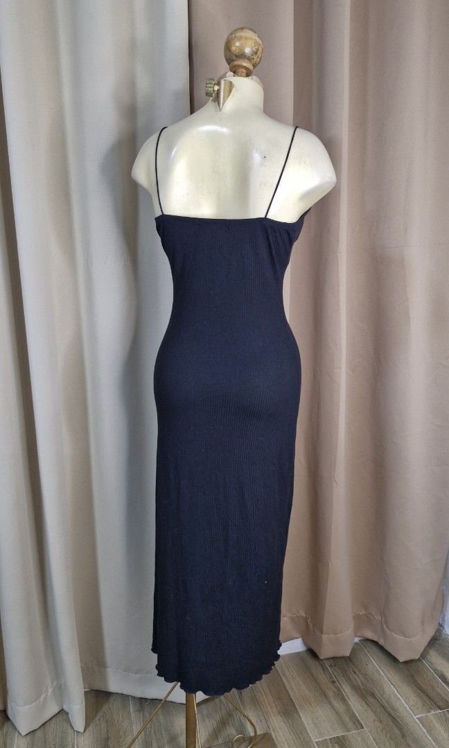 M: Dress (Category: Dresses) located in Calabanga. Submitted by deniseallyson (Listing ID 1468607836, Image 3). Description: .