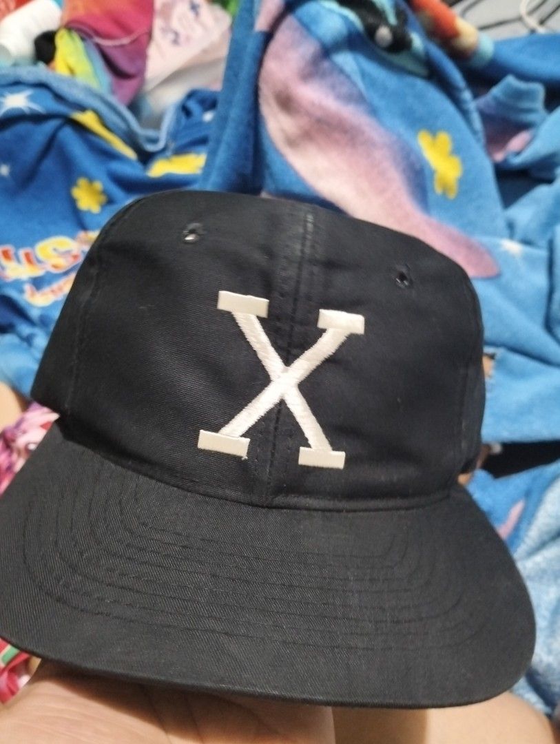 Malcolm X Vintage 90s Headmaster Snapback Hat Cap (Category: Caps & Hats) located in Manila. Submitted by subzer0o6 (Listing ID 1468647765, Image 1). Description: snap issues excellent condition.