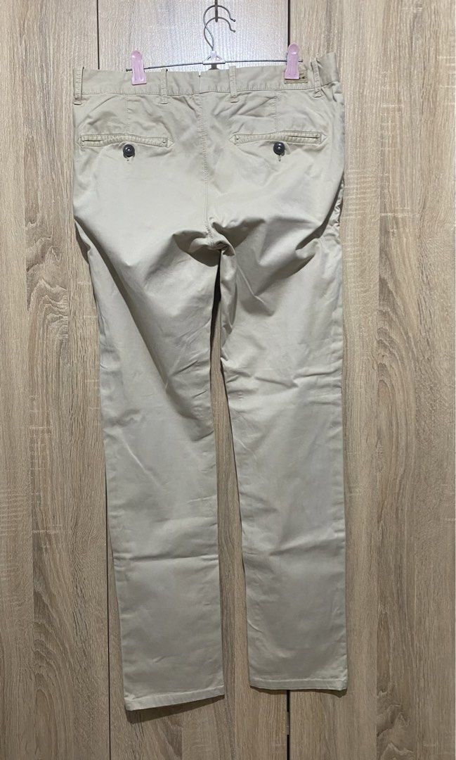 Mango Khaki Pants (Category: Chinos) located in Mandaluyong City. Submitted by aiztyle (Listing ID 1468589955, Image 3). Description: H.E. Blacksmith by Mango Measurement: Waist 32”-33” Length 41” Super SALE Php300.00 only.