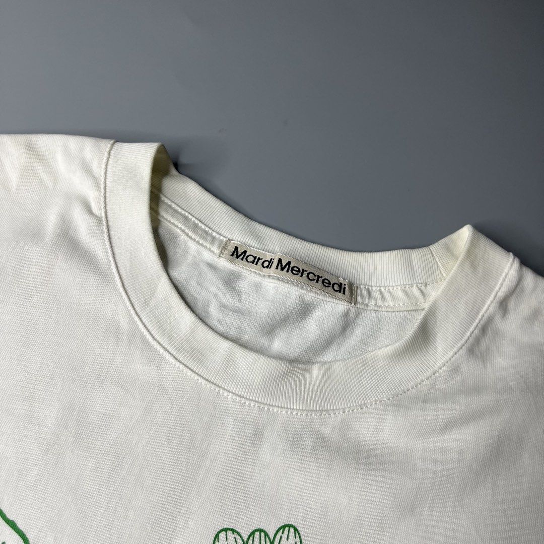 MARDI MERCREDI “Orange Tee” (Category: Tshirts & Polo Shirts ) located in Manila. Submitted by aaaaaahhhhhh (Listing ID 1468654593, Image 3). Description: Small 20.5W 28L Stains Lalamove or J&t Express + Shipping fee.