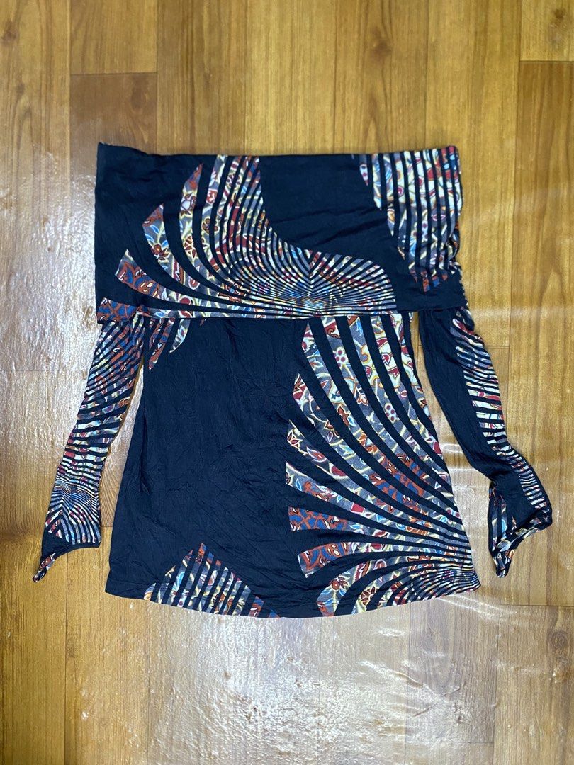 Mariagrazia Panizzi (authentic) off the shoulder (Category: Dresses) located in Manila. Submitted by freshfindresale (Listing ID 1468550211, Image 2). Description: Size medium Like new No flaws Authentic.