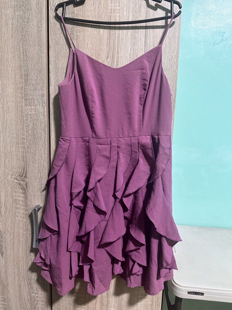 Mauve Dress (Category: Dresses) located in Manila. Submitted by love.lyxph (Listing ID 1468633545, Image 2). Description: Flower Like Dress Best fit small to medium size muted purple/mauve tone.