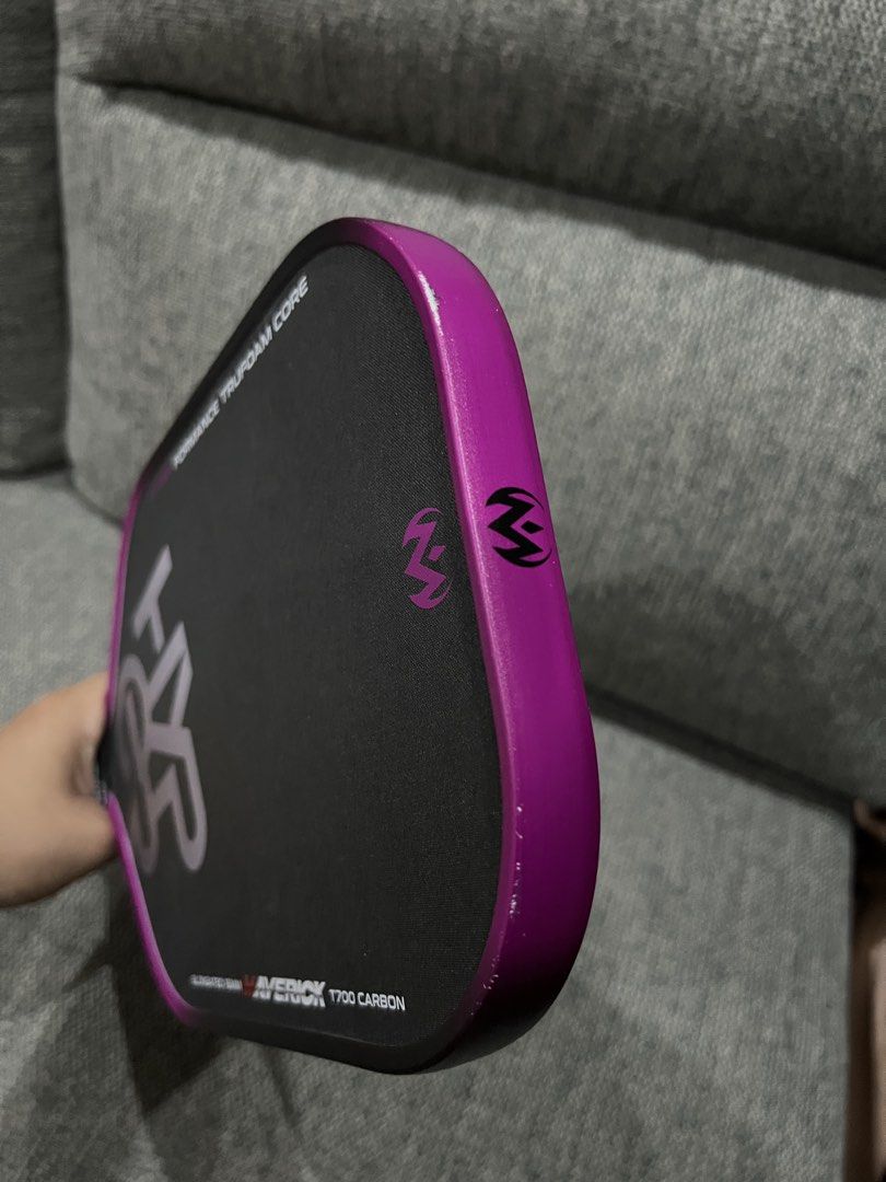 maverick pickleball paddle 💜 (Category: Sports & Fitness Nutrition) located in Bulacan. Submitted by iyahxye (Listing ID 1468684076, Image 3). Description: maverick pickleball paddle 💜 ♡ maverick hyper performance truefoam core 700 carbon ♡ purple colorway 💜 ♡ no issue, good condition overall ♡ with cover pa yung handle ♡ issue: may gasgas sa upper part (see pics) rfs: decluttering / need funds pm me if interested! strictly sure buyers only, t
