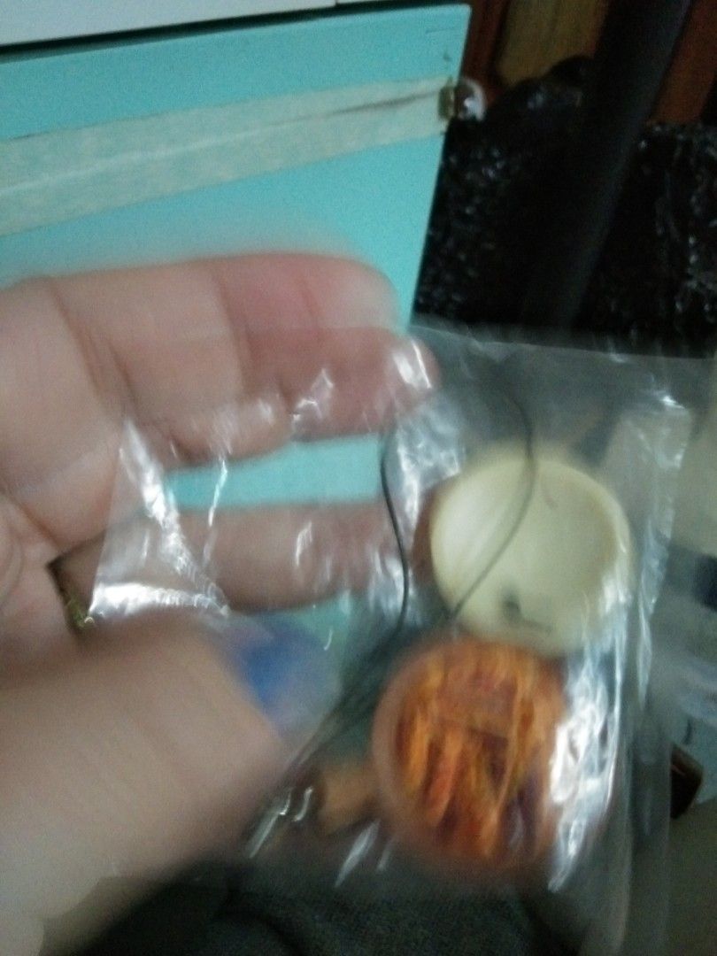 Meat stew keychain (Category: Character Goods) located in Quezon City. Submitted by eidorableshop (Listing ID 1468620759, Image 2). Description: .