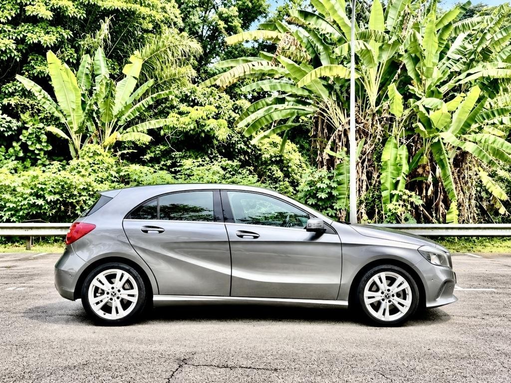 Mercedes-Benz A-Class A180 Style (A) (Category: Used Cars) located in Singapore. Submitted by m_macztech (Listing ID 1468514083, Image 3). Description: ➡️ Features 1.6L 4-cylinder in-line Turbocharged with 7G-DCT (A) Transmission. Fuel Consumption of 17.5km/L with 50L Tank Capacity ℹ️ Accessories Android Infotainment with Apple/Android Carplay, Dual Electric Seats, Reverse Camera/Sensor, Keyless Entry/Start, Auto Halogen headlights ✅ Regularly Se