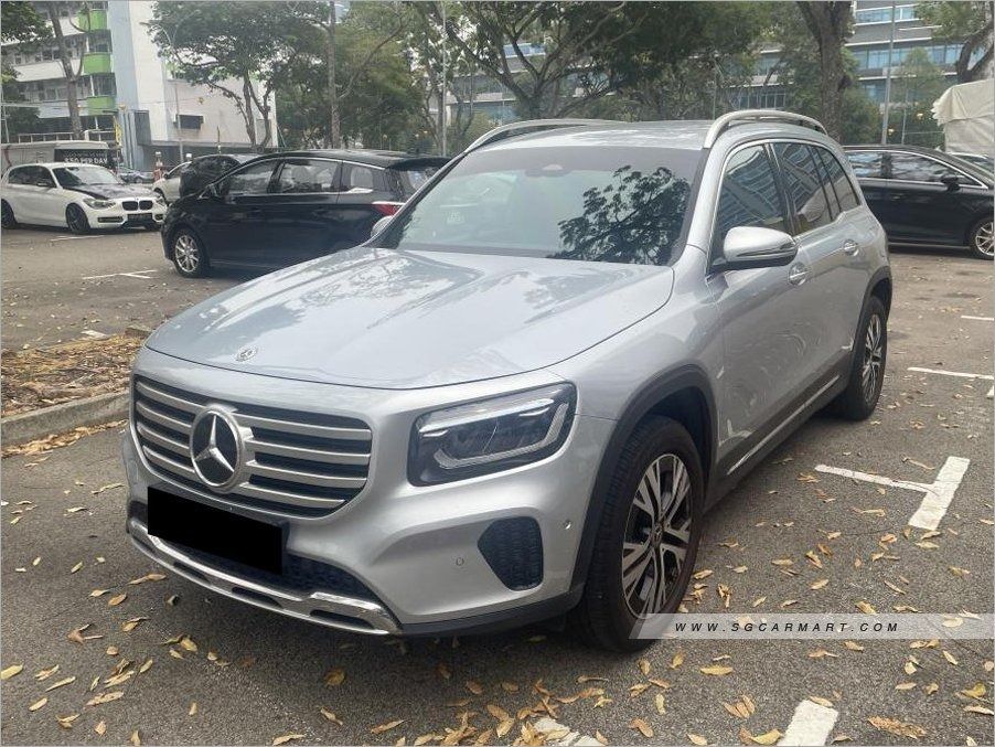Mercedes-Benz GLB-Class GLB180 Mild Hybrid Progressive Auto (Category: Used Cars) located in Singapore. Submitted by carzworld.pteltd (Listing ID 1468583408, Image 1). Description: Viewing Strictly By Appointment Only! Low Interest Rate & Flexible Bank / In House Loan Available All Trade-In Are Welcome Message to: 💬96437773 Features Powered by 1.3L Turbocharged engine, 7G-DCT transmission, 48-volt EQ Boost mild-hybrid technology, paddle shifters
