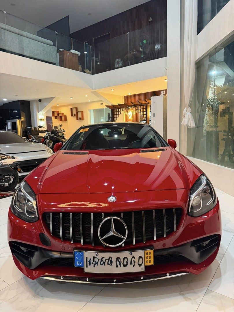 Mercedes-Benz SLC 300 Auto (Category: Used Cars) located in Manila. Submitted by jenceld (Listing ID 1468636353, Image 2). Description: 2017 MERCEDES BENZ SLC300 (LIKE NEW) Convertible 9Speed Automatic Transmission 29k kms TurboCharged Engine Luxury 2 Door HardTop Roadster AMG Sports Package Glass Roof Harman/Kardon Speakers Registered Complete Original Papers NO HIDDEN ISSUE Php 3,300,000 Negotiable in personal.