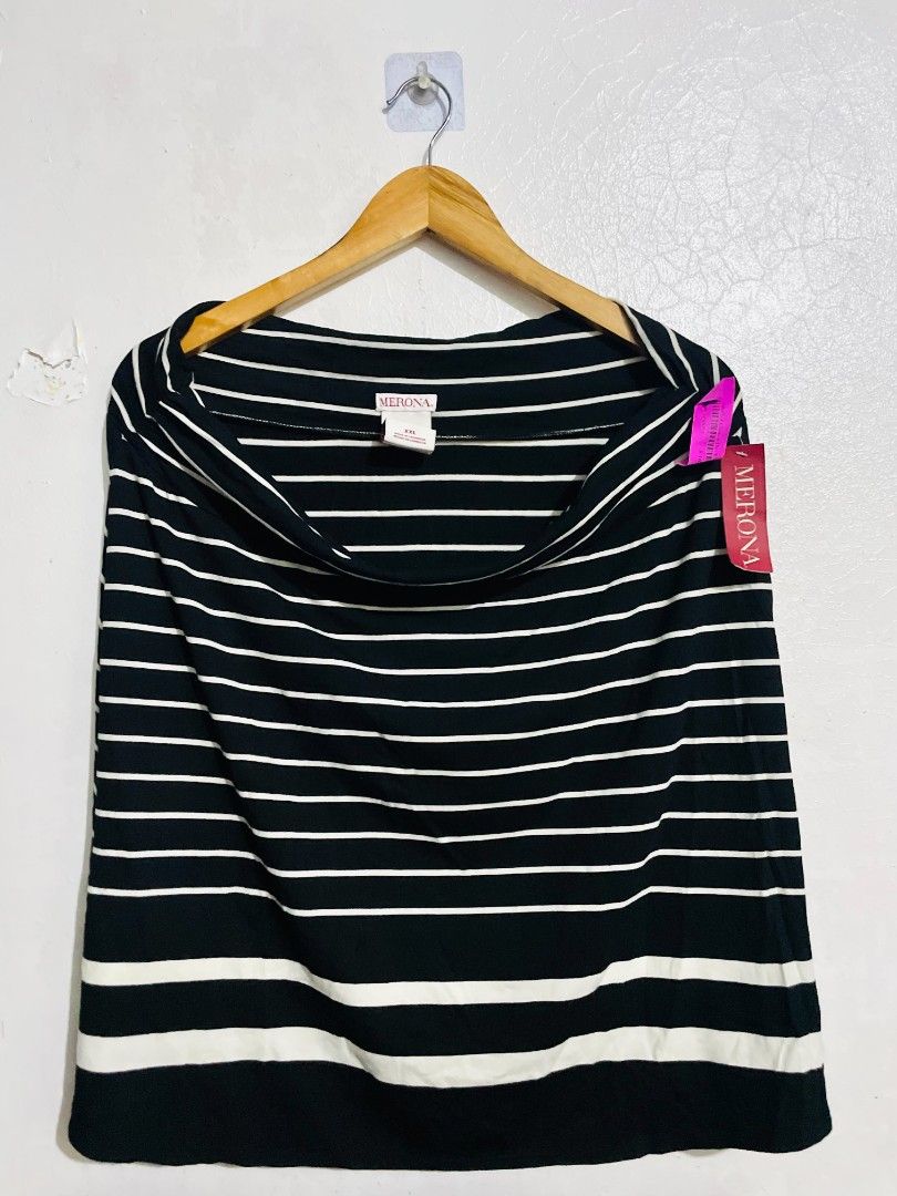 Merona skirt (Category: Blouses) located in San Mateo. Submitted by safeearth21 (Listing ID 1468678461, Image 2). Description: - Brand: Merona - Size: XXL (marked on inner collar) - Color/Pattern: Black and white horizontal stripes - Style: Cowl neckline with a relaxed fit - Condition: Brand new with side tag attached - Origin: Made in Cambodia.