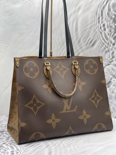 (Category: ) located in . Submitted by redrabbitluxury (Listing ID 1468584211, Image 1). Description: .