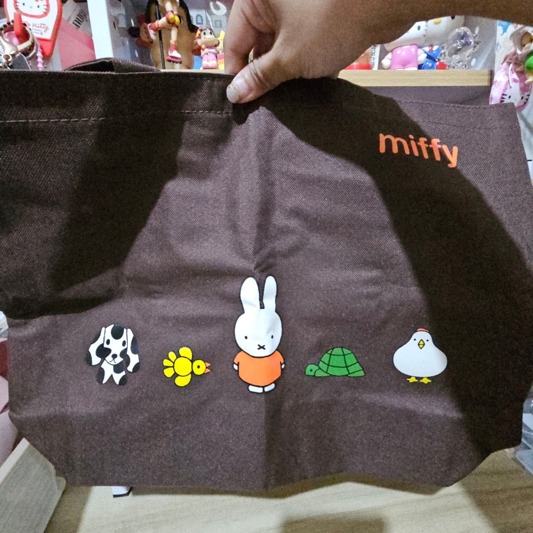 Miffy Brown Big Tote Bag (Category: Tote Bags) located in Manila. Submitted by lovelylovesjapan (Listing ID 1468500016, Image 2). Description: 🌸The item is on-hand and authentic from Japan 🌸Mode of Payment (MOP): GCASH/Bank Transfer 🌸Mode of Delivery (MOD): J&T or Lalamove (Shipping every Saturdays and Sundays) Notes: 🩷Breakable items are packed with care and caution. Seller will not be held liable for any damages incurred by the courier upon