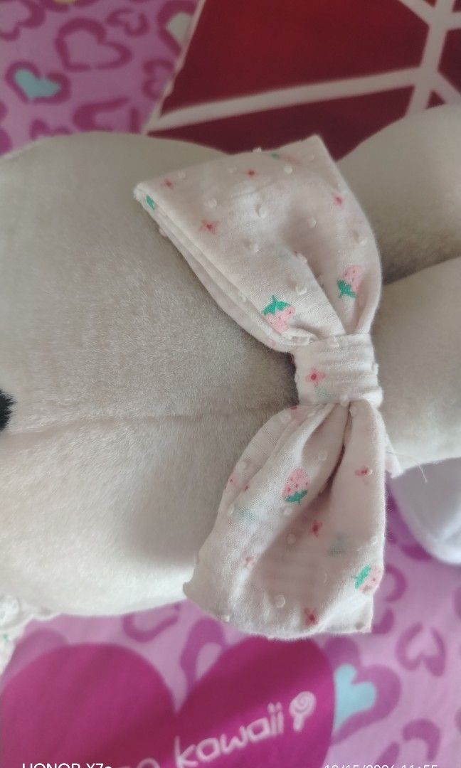 Miffy pink (Category: Plushies & Soft Toys) located in Cavite. Submitted by xnyukina (Listing ID 1468505973, Image 3). Description: Sofer cute pink miffy strawberry 🍓🌸 Vintage na and rare fast shipment Location general trias cavite Legitimacy on fb just pm me^^.