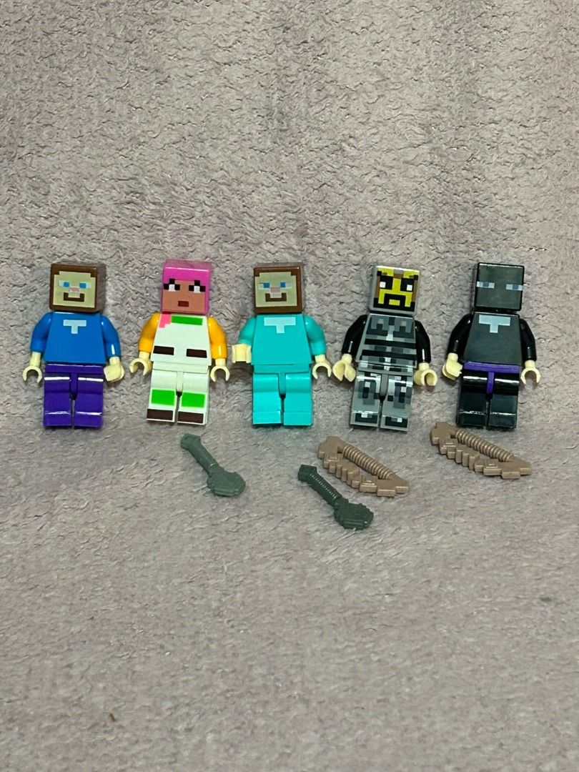 Minecraft Minifigures and Magnetic Blocks Bundle (Category: Lego & Building Sets) located in Las Pinas. Submitted by whatzupriley (Listing ID 1468548820, Image 3). Description: Minecraft Take all bundle.