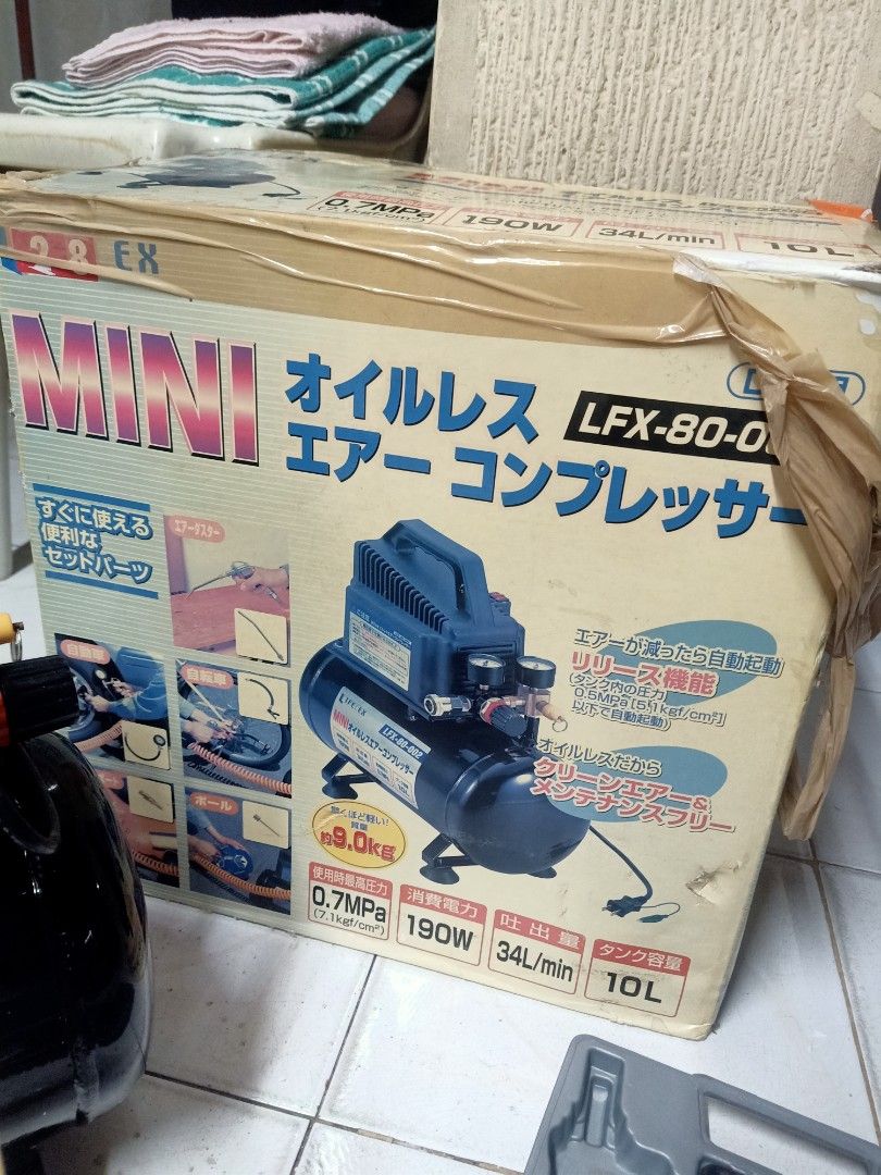 MINI COMPRESSOR 100V FOR AIR OR BARENA OR AIRBRUSH (Category: Vintage Collectibles) located in Caloocan City. Submitted by ryanpaulpalomado12 (Listing ID 1468710766, Image 3). Description: +FOR SALE+ P5,500 TAKE ALL MINI HANDY COMPRESSOR 100V WITH TRANSFORMER BRAND NEW OLD STOCK MAY POWER PERO HINDI KO ALAM PAGANAHIN SA TOOLS PWEDE SA AIRBRUSH, BARENA, AIR FOR GULONG O BOLA NG BASKETBALL PWEDE SA ALIKABOK PM/DM LANG PO LOCATION : TANZA NAVOTAS 🤙