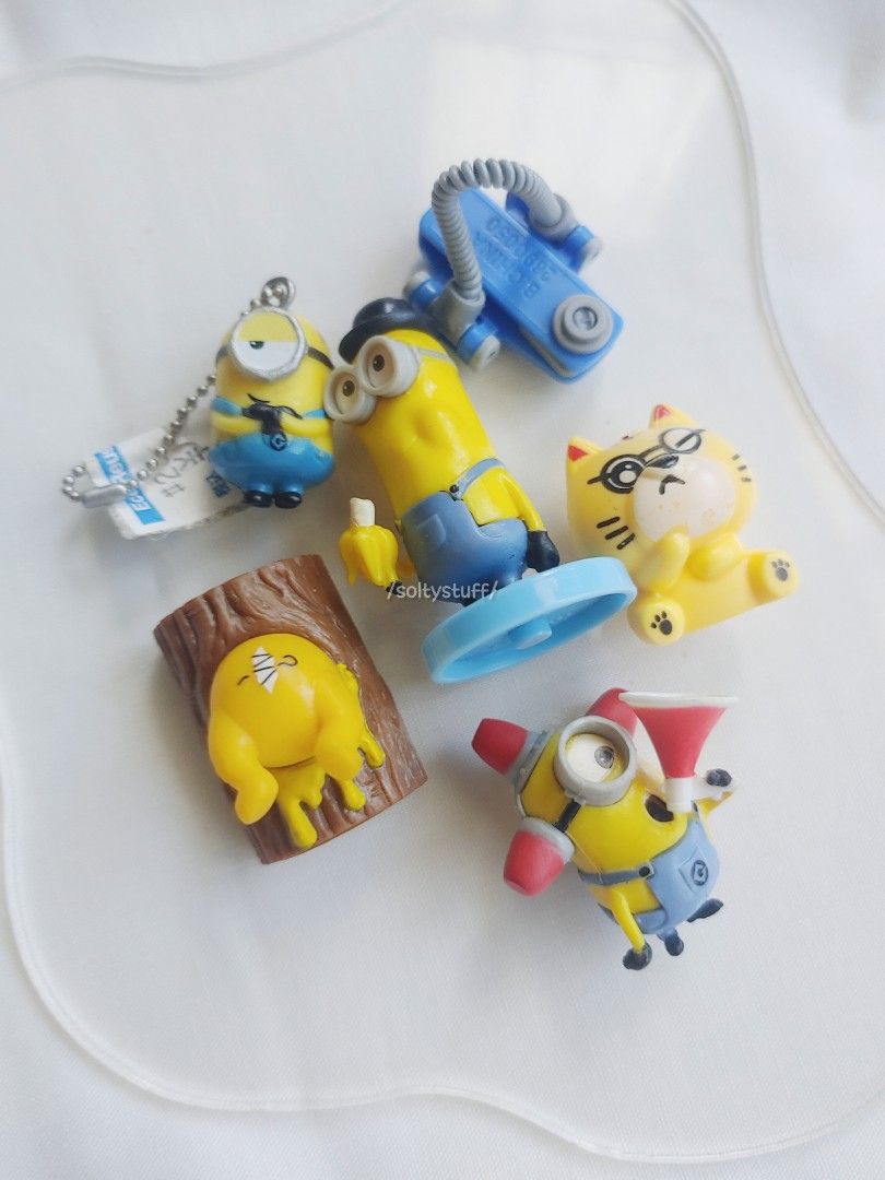 Mini Figure Set (Category: Figurines & Statues) located in Malolos. Submitted by soltyx (Listing ID 1468653357, Image 2). Description: mostly minions.