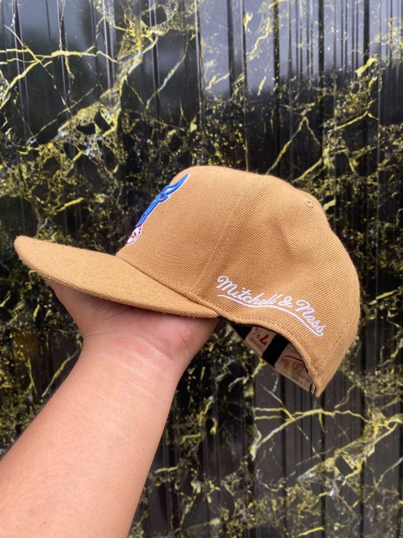 Mitchell And Ness X Chicago Bulls Fitted Hat (Category: Caps & Hats) located in Zamboanga. Submitted by thriftbyeems (Listing ID 1468573437, Image 3). Description: Anyone interested? authentic size 7 3/4.
