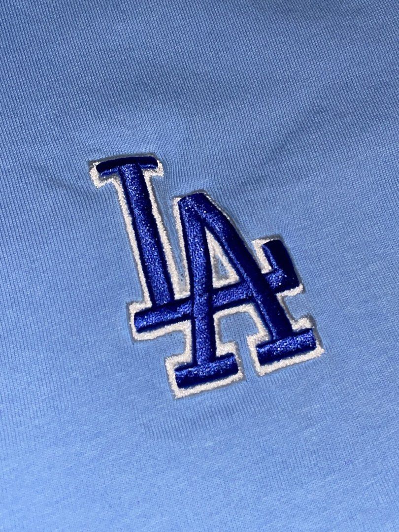 MLB LA Unisex (Category: Tshirts & Polo Shirts ) located in Las Pinas. Submitted by rdcthriftedshop (Listing ID 1468681098, Image 3). Description: FREE SHIPPING FEE 📦 MLB LA shirt Size Small on tag Width: 19 Length: 24 Color rate: 10/10 Condition: AS NEW CONDITION No Issue.