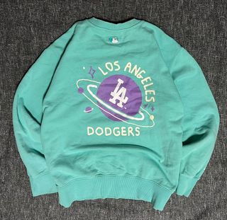 (Category: ) located in . Submitted by thriftedbykab (Listing ID 1468549884, Image 1). Description: .