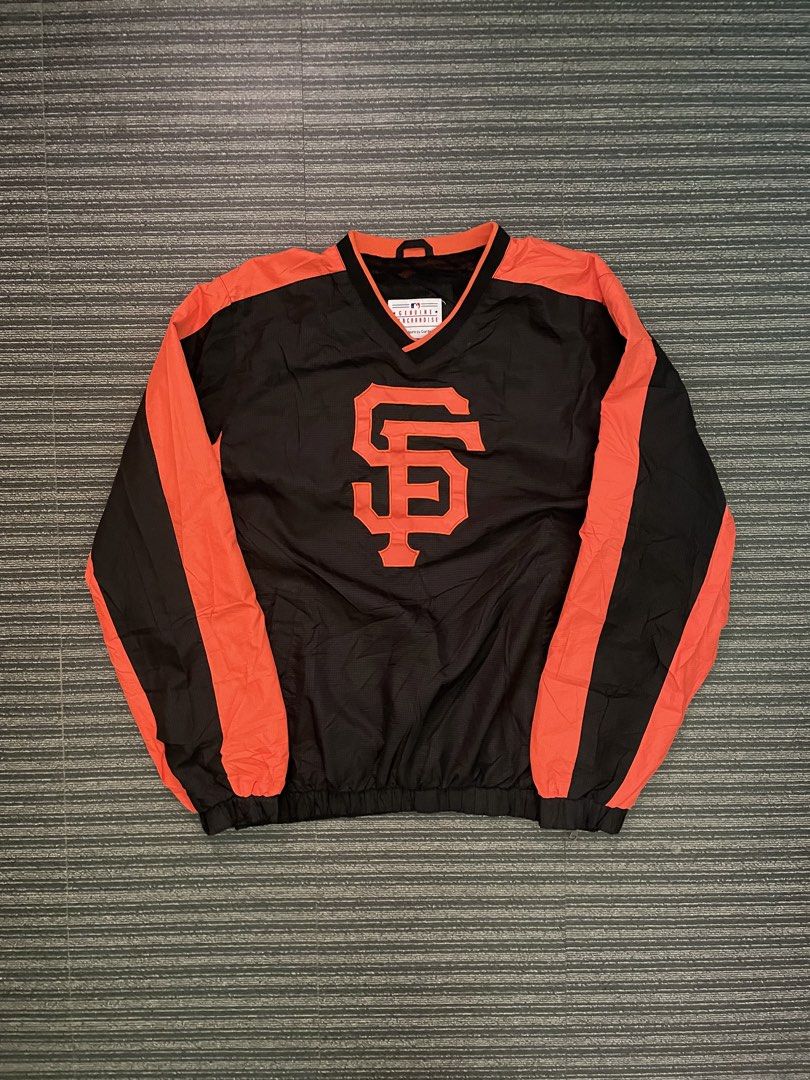 MLB Windbreak (Category: Coats, Jackets and Outerwear) located in Iloilo. Submitted by chillbill11 (Listing ID 1468554247, Image 1). Description: Medium on tag but can fit to Large Boxy fit Width: 24 Length: 26 Excellent condition 9/10 color rate No issue.