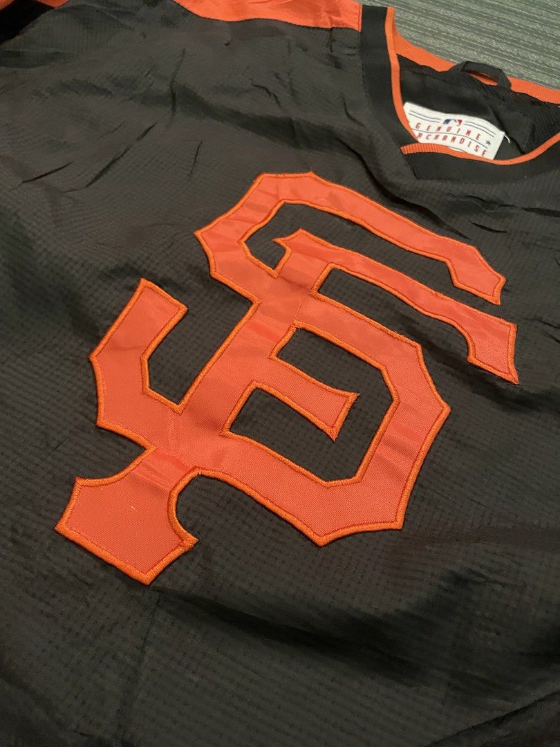 MLB Windbreak (Category: Coats, Jackets and Outerwear) located in Iloilo. Submitted by chillbill11 (Listing ID 1468554247, Image 3). Description: Medium on tag but can fit to Large Boxy fit Width: 24 Length: 26 Excellent condition 9/10 color rate No issue.