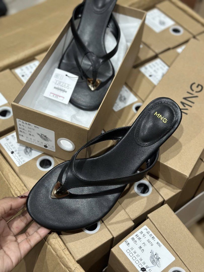 MNG Black Heels (Category: Heels) located in Manila. Submitted by aiman_sole5 (Listing ID 1468655881, Image 2). Description: Monday na ang lapag mga sis!😍🖤 9️⃣8️⃣5️⃣ - with box included Available size: 35. 36. 37. 38. 39. 40 Pwede na kayo mag pay mga sis to secure your stock kasi for sure ubusan na naman po ito.😉🫶🏻.