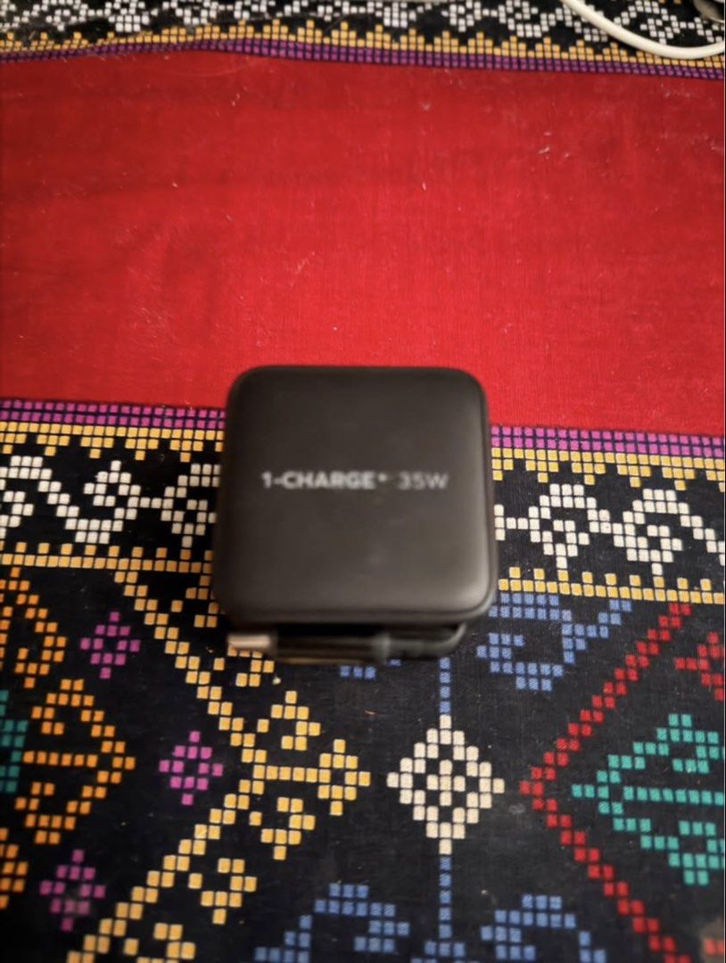 Momax 35w type c charger (Category: Chargers) located in Quezon City. Submitted by hellokathy2026 (Listing ID 1468670088, Image 1). Description: Purchased in Beyond the Box Glorietta RFS: extra charger.