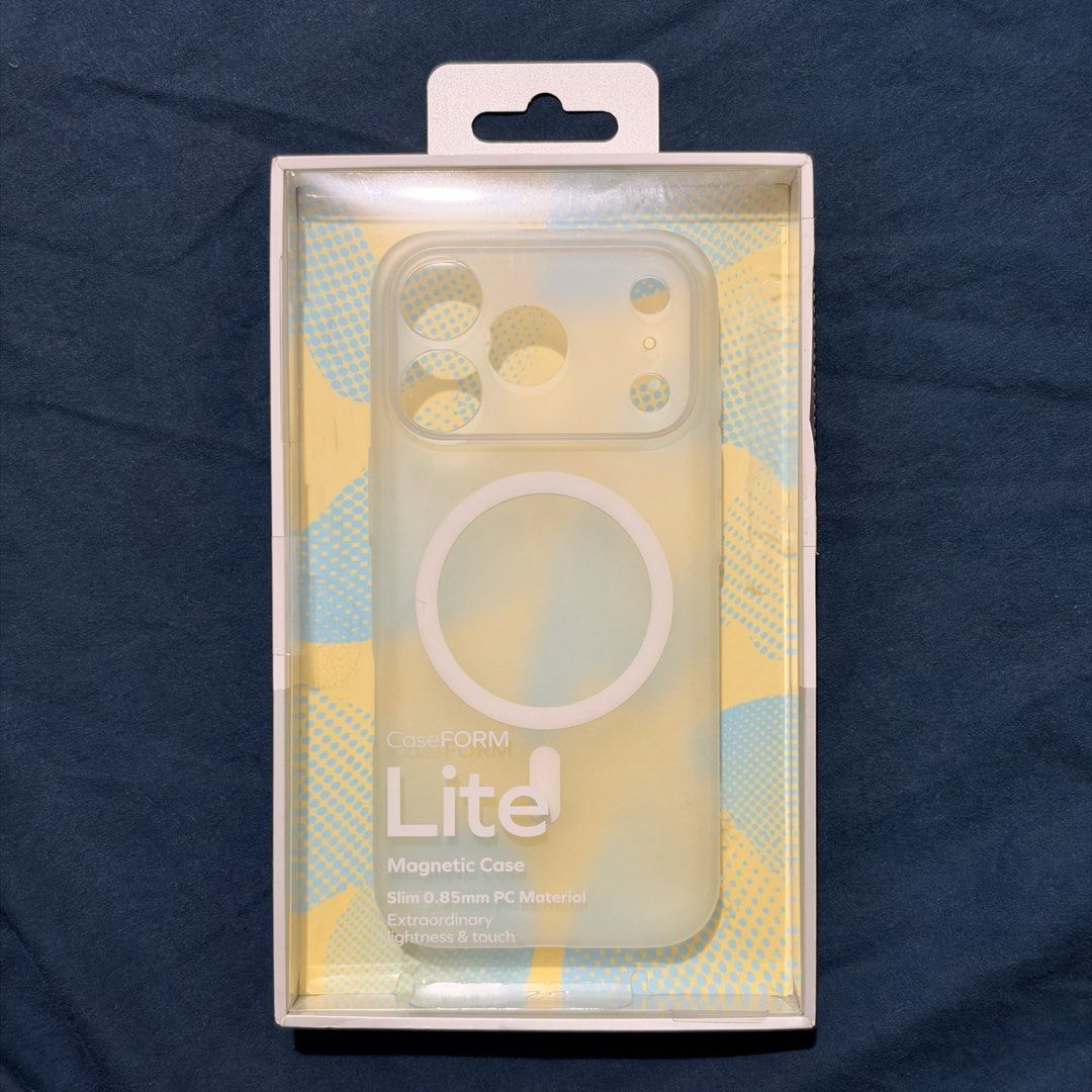 Momax CaseFORM Lite Magnetic Case for iPhone 17 Pro (Category: Cases & Sleeves) located in Manila. Submitted by francpeterson (Listing ID 1468680415, Image 1). Description: Condition: Gently used, in pristine condition with no visible wear or scuffs. Design: Ultra-slim, lightweight frosted matte back with anti-fingerprint coating. Features: Built-in MagSafe magnets, raised camera bezel, and smooth button cutouts. Inclusions: Complete with origina