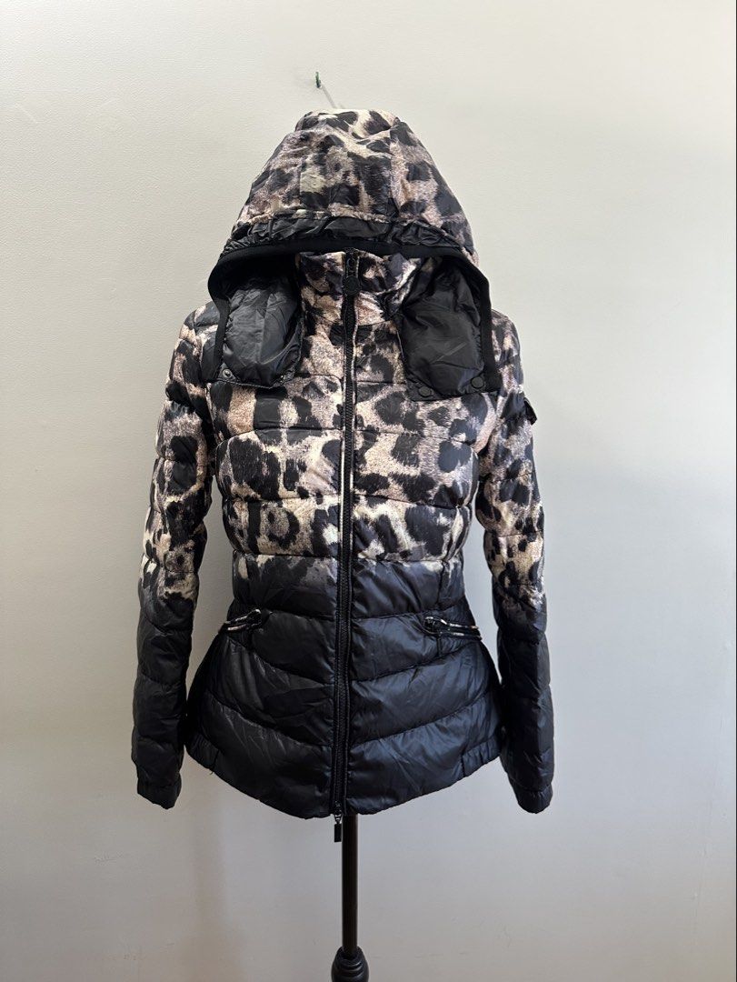 Moncler Saby Leopard-Print Down Jacket (Category: Coats, Jackets and Outerwear) located in Baguio. Submitted by .daryl (Listing ID 1468659246, Image 1). Description: 19 width 24 length .