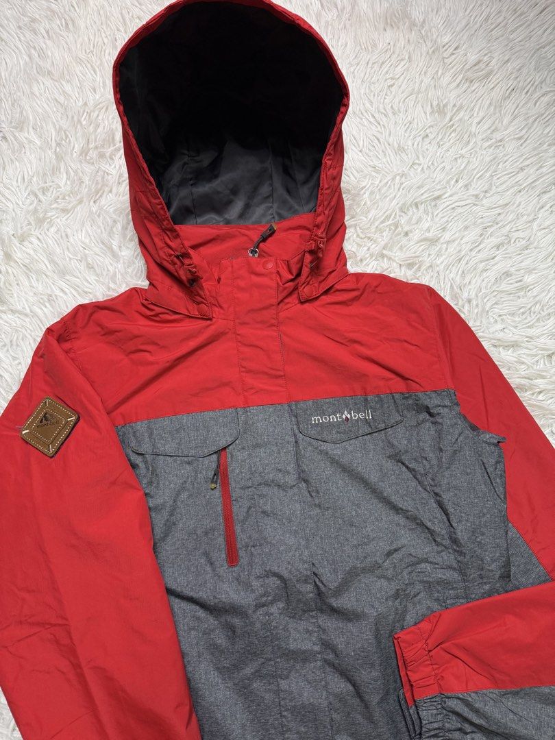 Montbell rain jacket (Category: Coats, Jackets and Outerwear) located in Baguio. Submitted by sellingtonshop (Listing ID 1468527415, Image 2). Description: t19. Montbell rain parka jacket *water and wind repellent Size: M Dimes: 26*20 Condition: good as new Issue: none Mine: 1080 Steal: 1180 Grab: 1280.