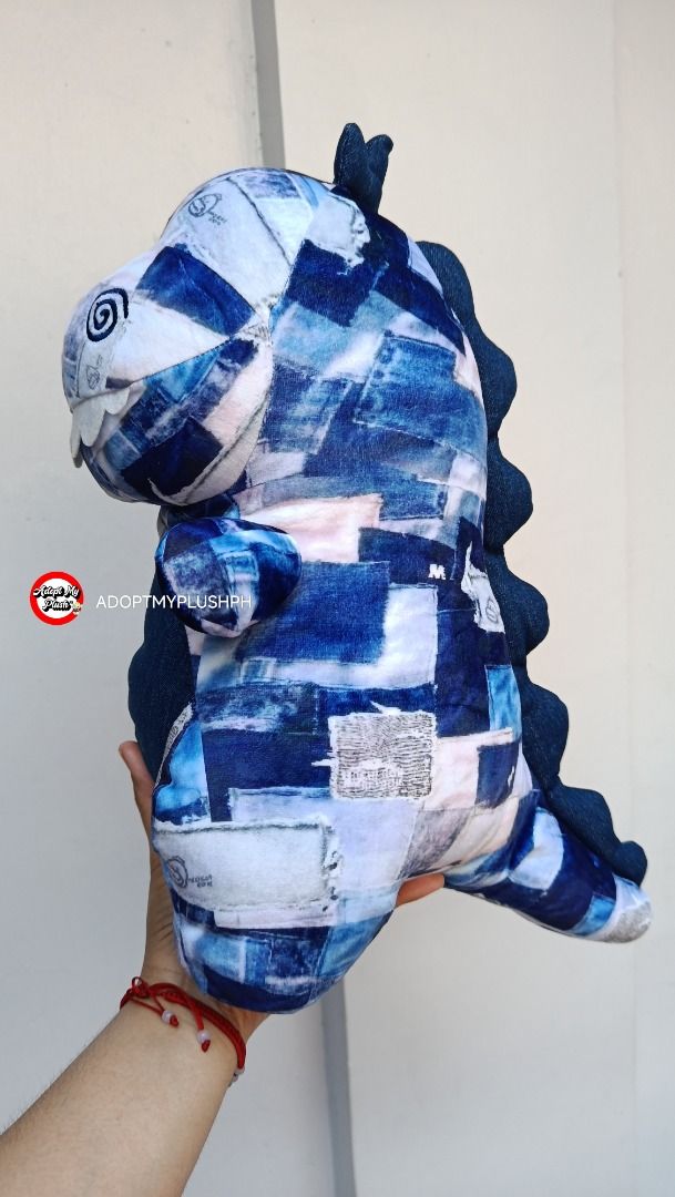 15" Moshi Ron Denim Patchwork Huggable Dino (Category: Plushies & Soft Toys) located in Taguig. Submitted by adopt.my.plush.ph (Listing ID 1468543501, Image 3). Description: 260.00 HKG Moshi Ron Denim Patchwork Huggable Dinosaur Soft Mallow Plush.