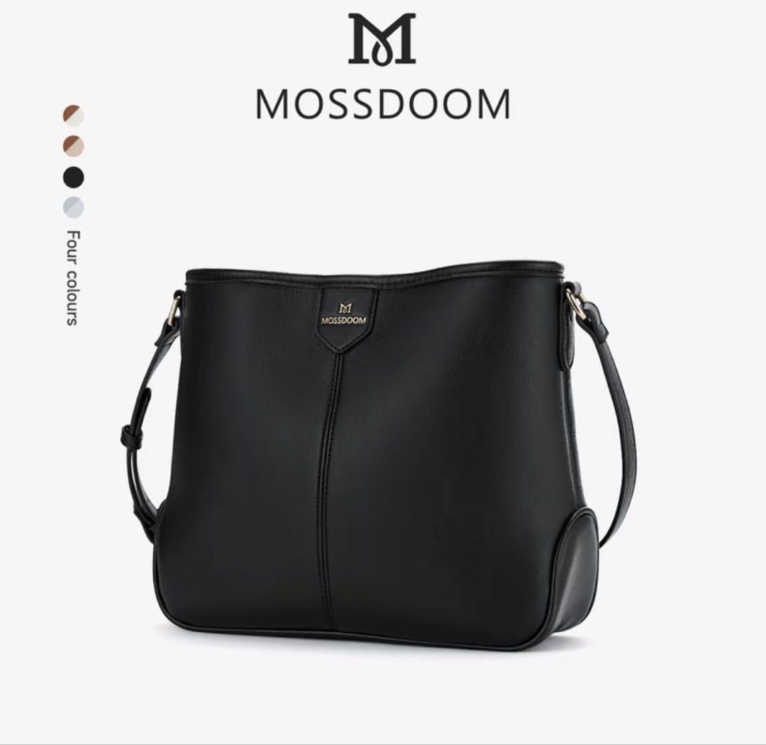Mossdoom Black Shoulder Bag (Category: Shoulder Bags) located in Nagcarlan. Submitted by jemcollex (Listing ID 1468548140, Image 1). Description: Rarely used Leather type Adjustable strap Original price: ₱739.
