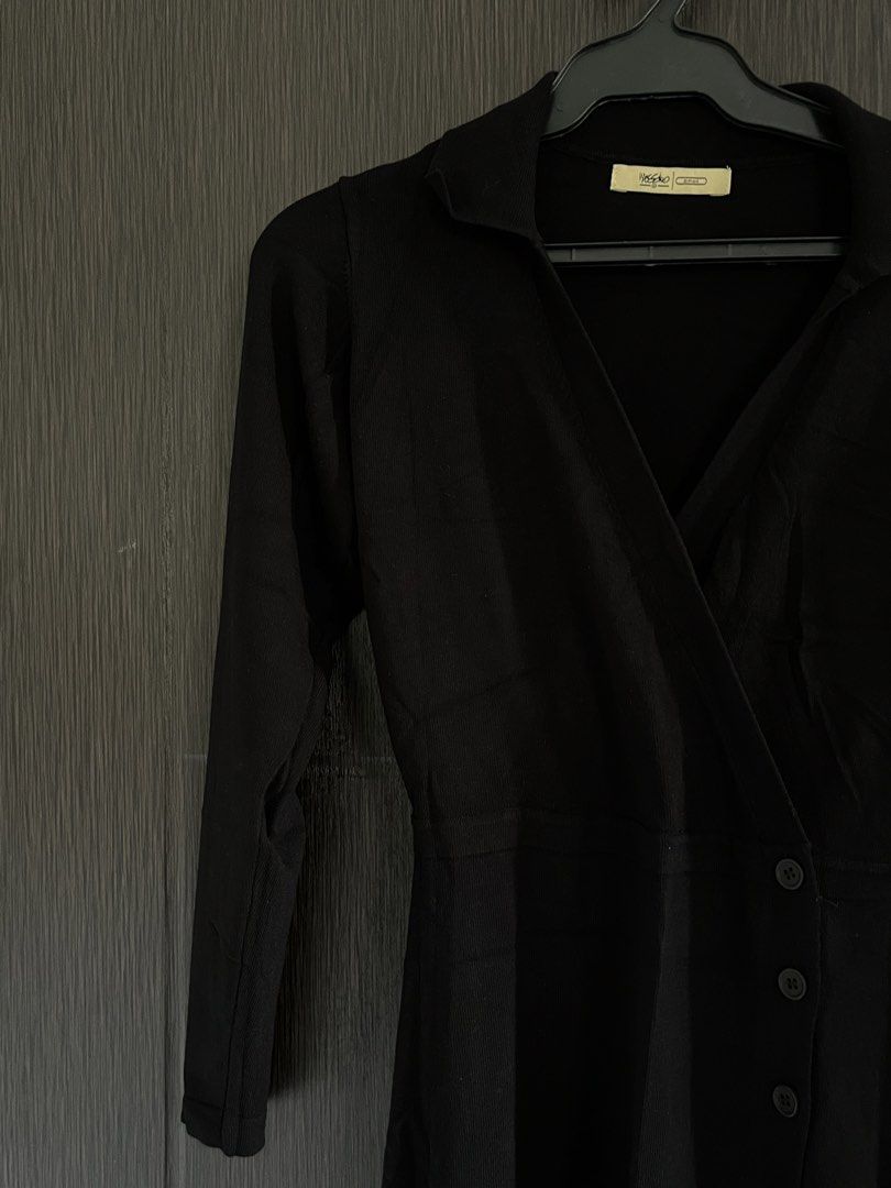 Mossimo Bodycon Dress (Category: Dresses) located in Manila. Submitted by irish_closet (Listing ID 1468542215, Image 3). Description: - Never been used, no ww.