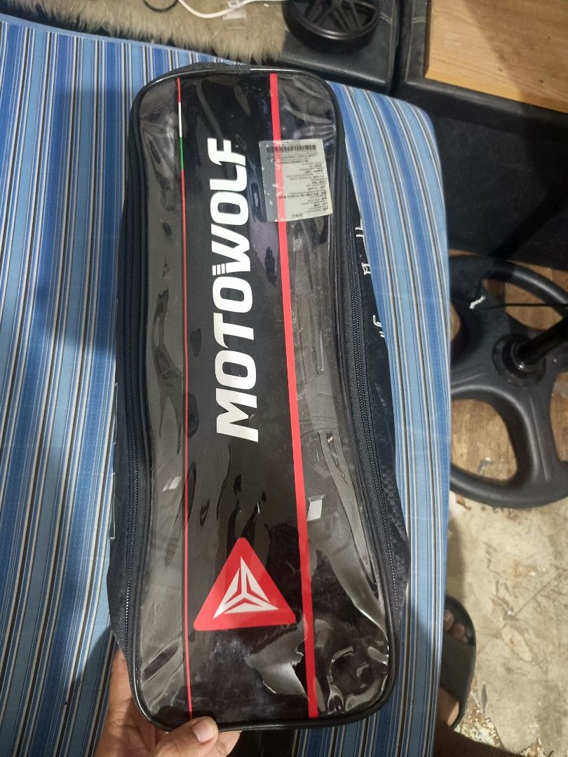 Motowolf Motorcycle Knee and shin Guards Set (Category: Helmets and other Riding Gears) located in Manila. Submitted by chard27re10854 (Listing ID 1468671152, Image 1). Description: - Brand: Motowolf - Color: Black protective gear set - Protection: Hard plastic outer shells with heavy-duty internal padding - Fit: Secure and adjustable straps - Bonus: Includes a handy storage bag with a clear front panel - Condition: Kept in the carrying case, rea