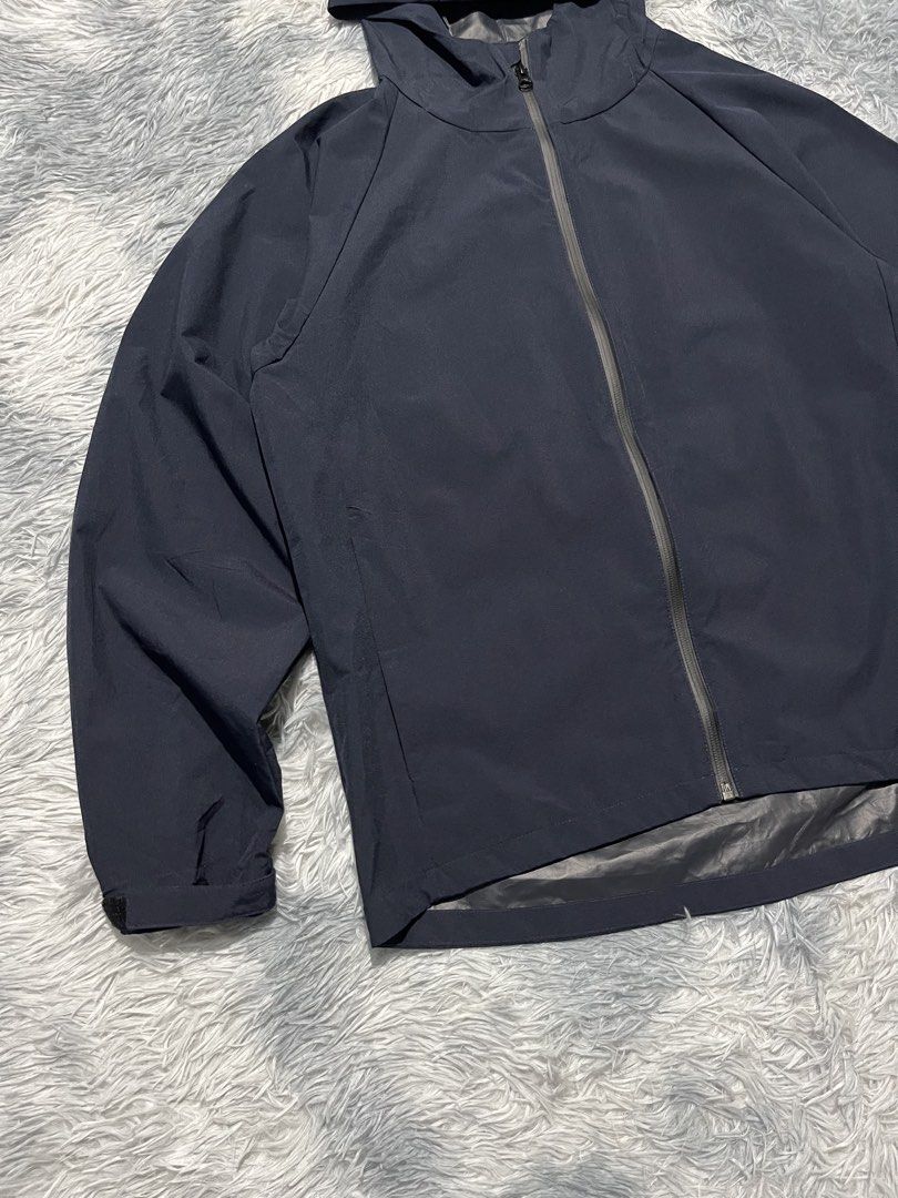 Muji Blocktech Parka Jacket (Category: Coats, Jackets and Outerwear) located in Sasmuan (Sexmoan). Submitted by winterclothes.ph (Listing ID 1468523465, Image 3). Description: Muji Blocktech Parka Jacket M on tag Width 22 Length 24.5 b26.5 Excellent Condition.