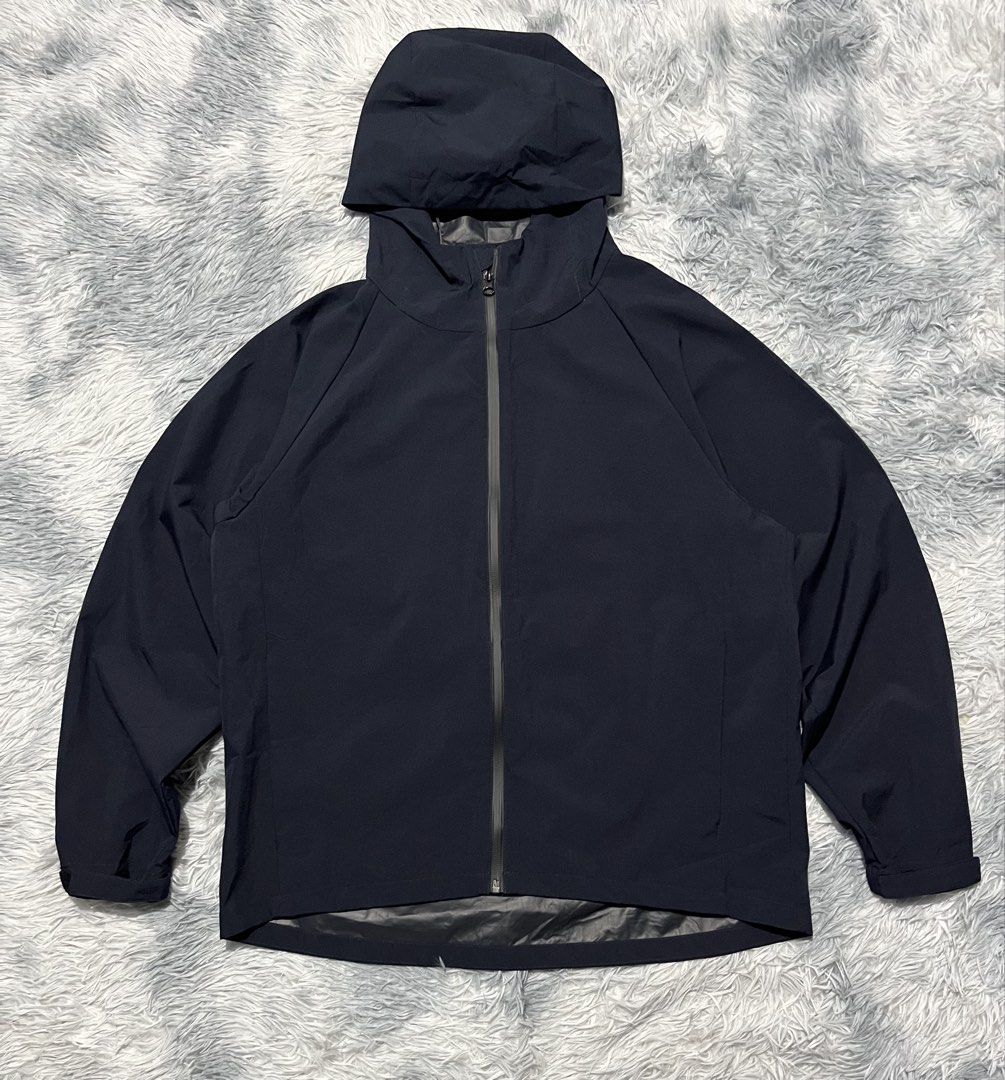 Muji Blocktech Parka Jacket (Category: Coats, Jackets and Outerwear) located in Sasmuan (Sexmoan). Submitted by winterclothes.ph (Listing ID 1468523465, Image 1). Description: Muji Blocktech Parka Jacket M on tag Width 22 Length 24.5 b26.5 Excellent Condition.