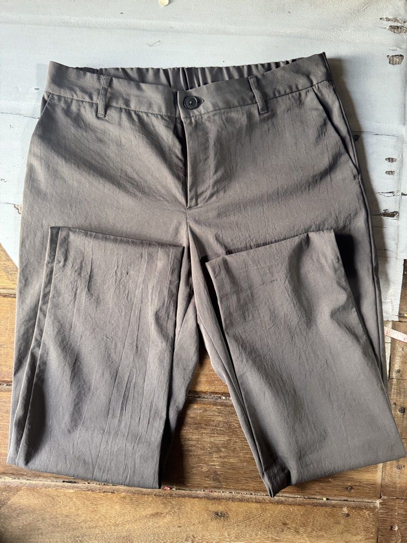 Muji Slim Fit Trouser (Category: Trousers) located in Quezon City. Submitted by easybreezy26 (Listing ID 1468500499, Image 1). Description: Muji Slim Fit Trouser - Gray Size Large W- 16inch (Flat Laid) Length from waist - 38 Hem- 7 Antipolo Simbahan Meet ups.