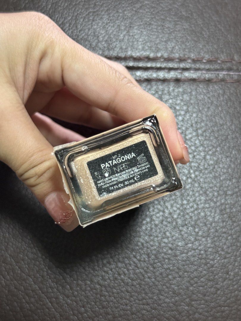 NARS Light Reflecting Foundation Patagonia Medium 1.2 (Category: Makeup) located in Malabon City. Submitted by prelovedbychee16 (Listing ID 1468518591, Image 2). Description: - Brand: NARS - Product: Light Reflecting Foundation - Shade: Patagonia (Medium 1.2) - Size: Standard 30ml / 1 Fl. Oz - Packaging: Full coverage bottle with convenient pump top under the black cap - Formula: Vegan, blurs imperfections, and improves skin clarity over time Rea