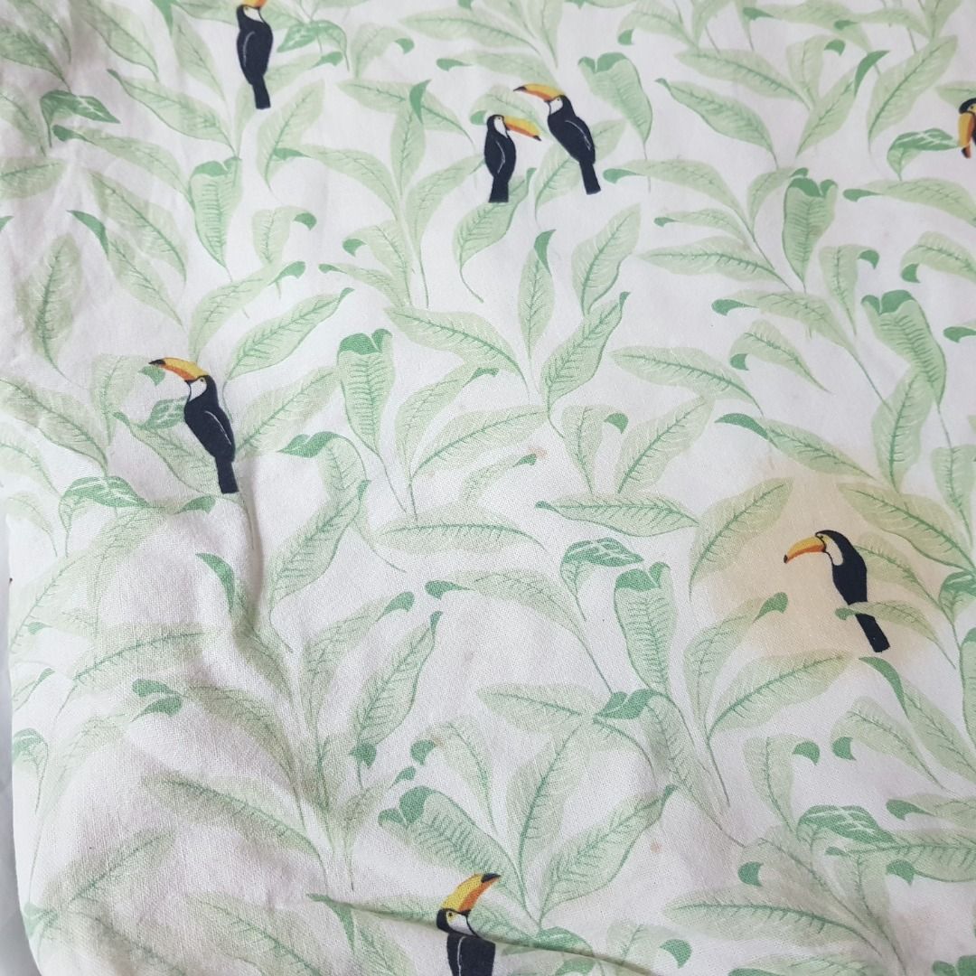 Nature tote bag (Category: Tote Bags) located in Cebu City. Submitted by dwightmendozasr (Listing ID 1468689208, Image 2). Description: Nature tote bag W- 13.0 L - 14.5 ~minor signs of usage which are normal for preloved items Php 120.00 + shipping fee CODE: OO1.